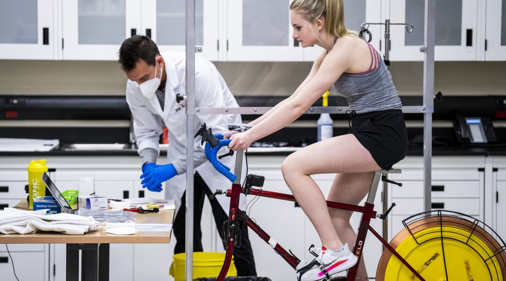 Luger Abbie Clarke undergoes incremental testing at the Canadian Sport Institute Calgary sport performance lab on April 20, 2021. (Photo: Dave Holland/CSI Calgary). Pictured: